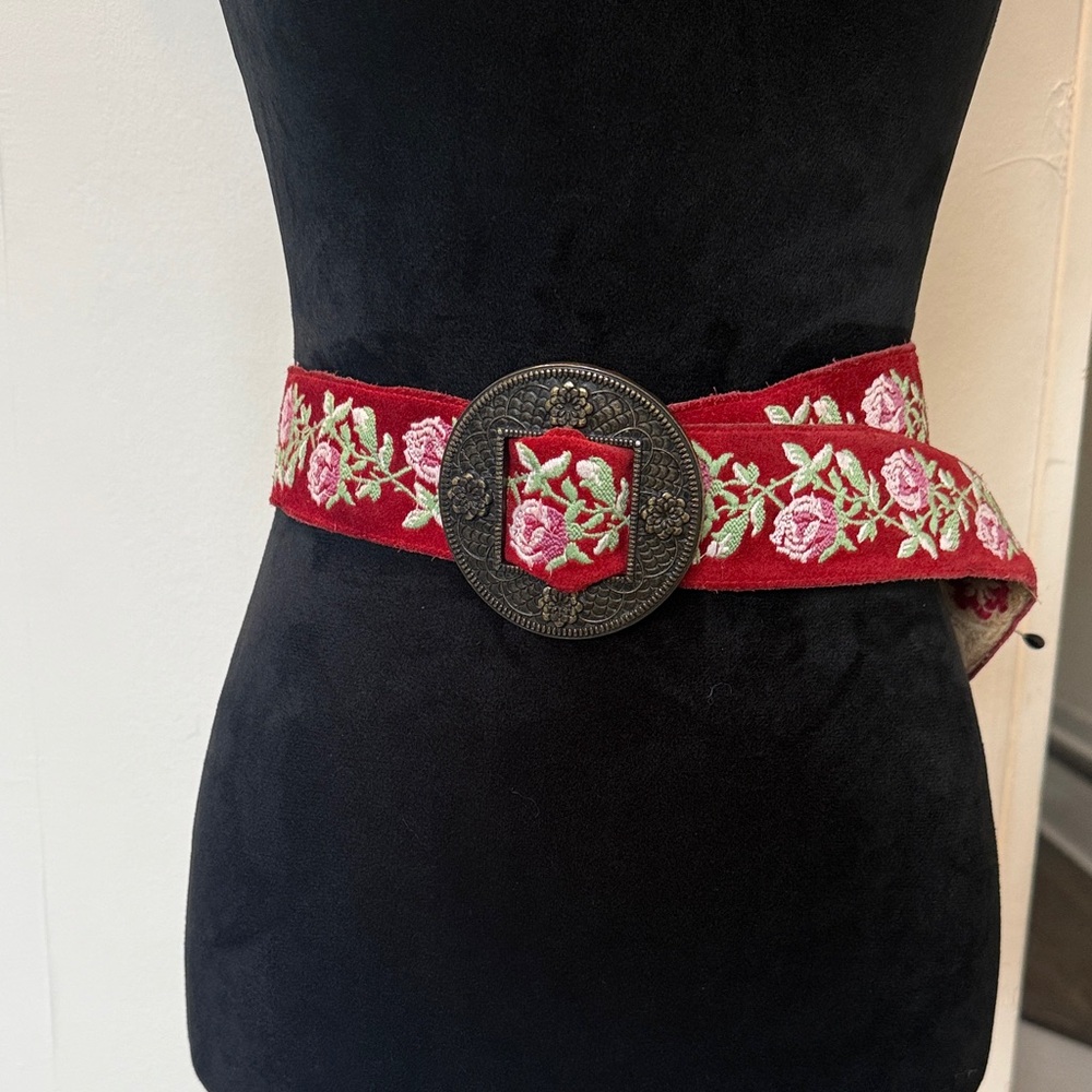 Hadley Pollet Embroidered Fabric Belt